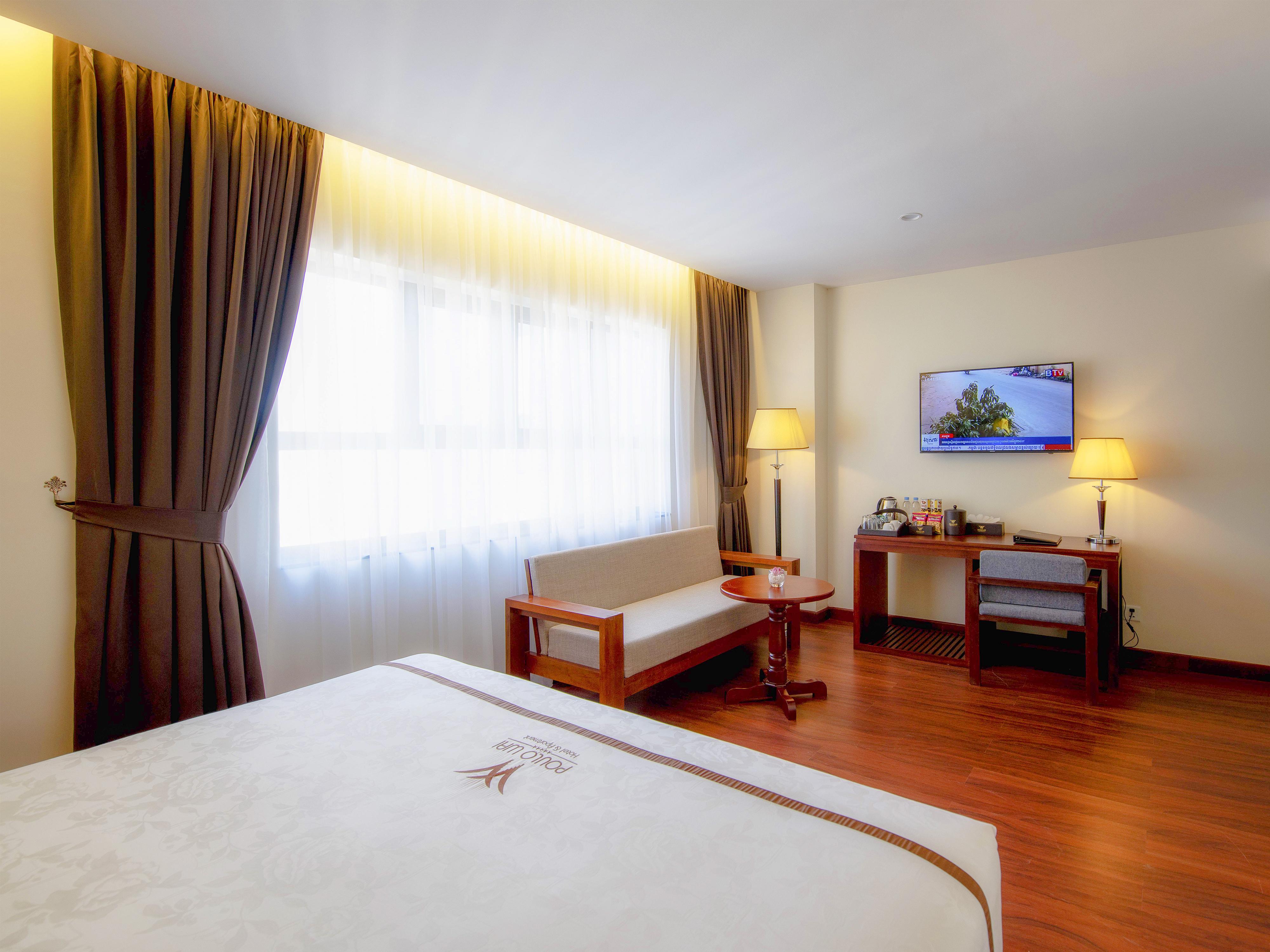 Poulo Wai Hotel & Apartment Phnom Penh Exterior photo