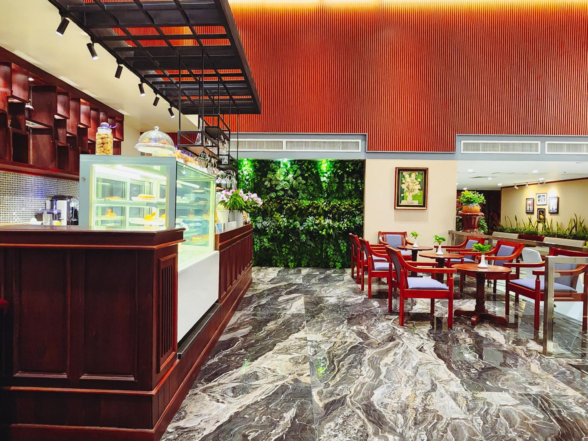 Poulo Wai Hotel & Apartment Phnom Penh Exterior photo
